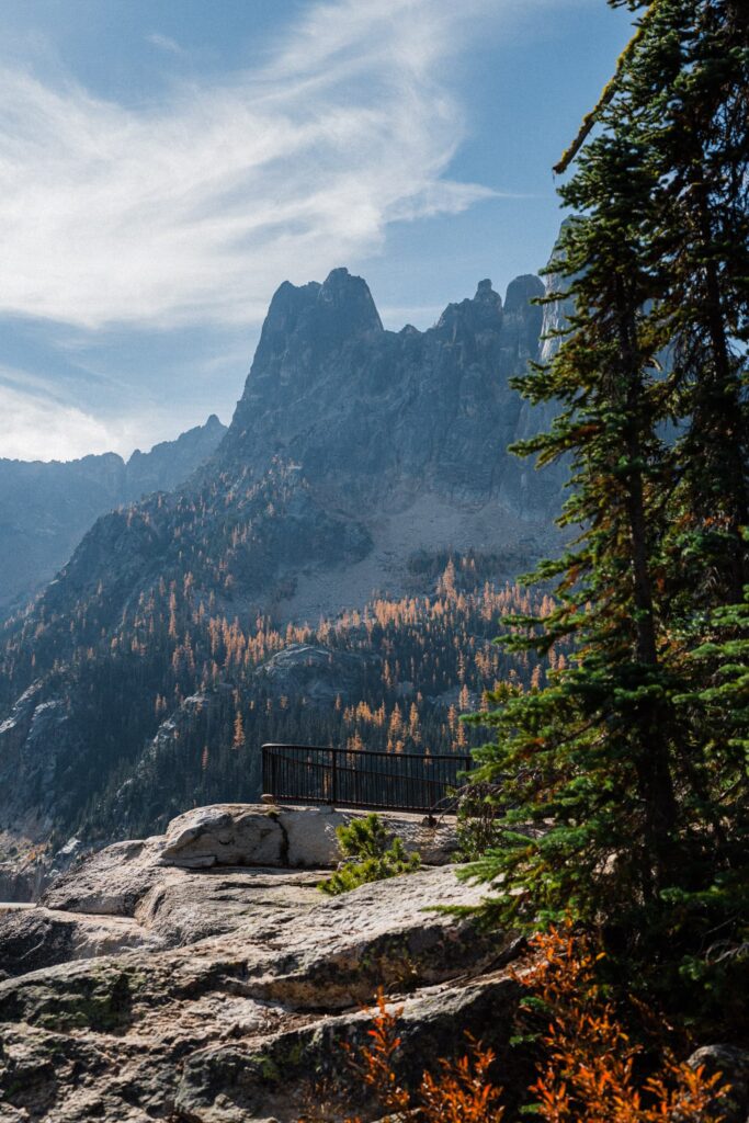 Washington Pass Overlook